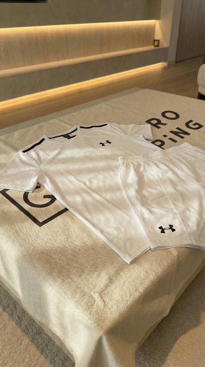 UNDER ARMOUR
