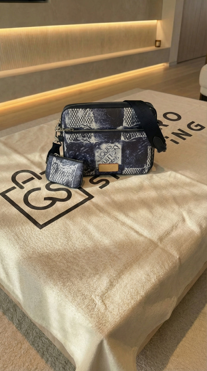 LOUIS VUITTON